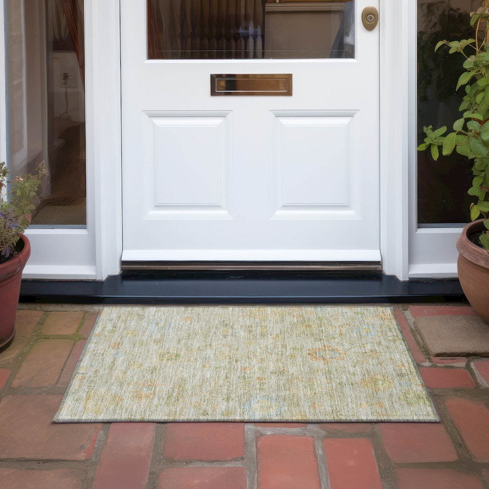 Machine Washable Indoor/Outdoor Chantille Khaki 1'8" x 2'6" Rug