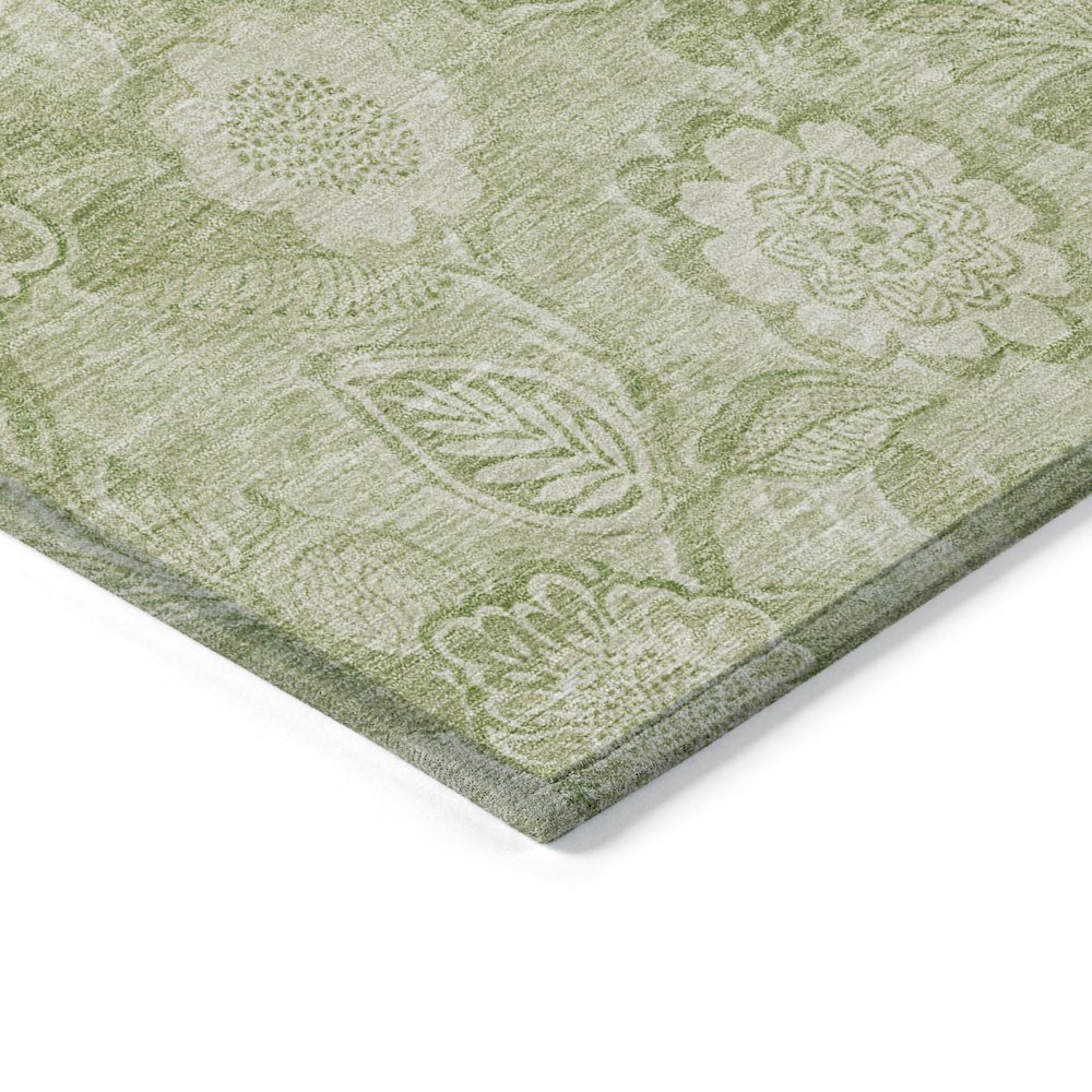 Machine Washable Indoor/Outdoor Chantille Sage 1'8" x 2'6" Rug