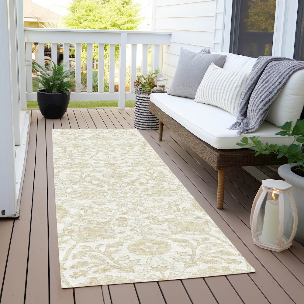 Machine Washable Indoor/Outdoor Chantille Ivory 2'3" x 7'6" Runner Rug