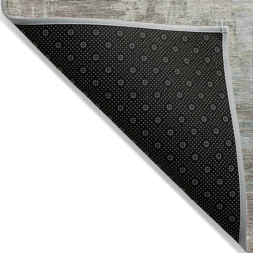 Machine Washable Indoor/Outdoor Chantille Tan 1'8" x 2'6" Rug
