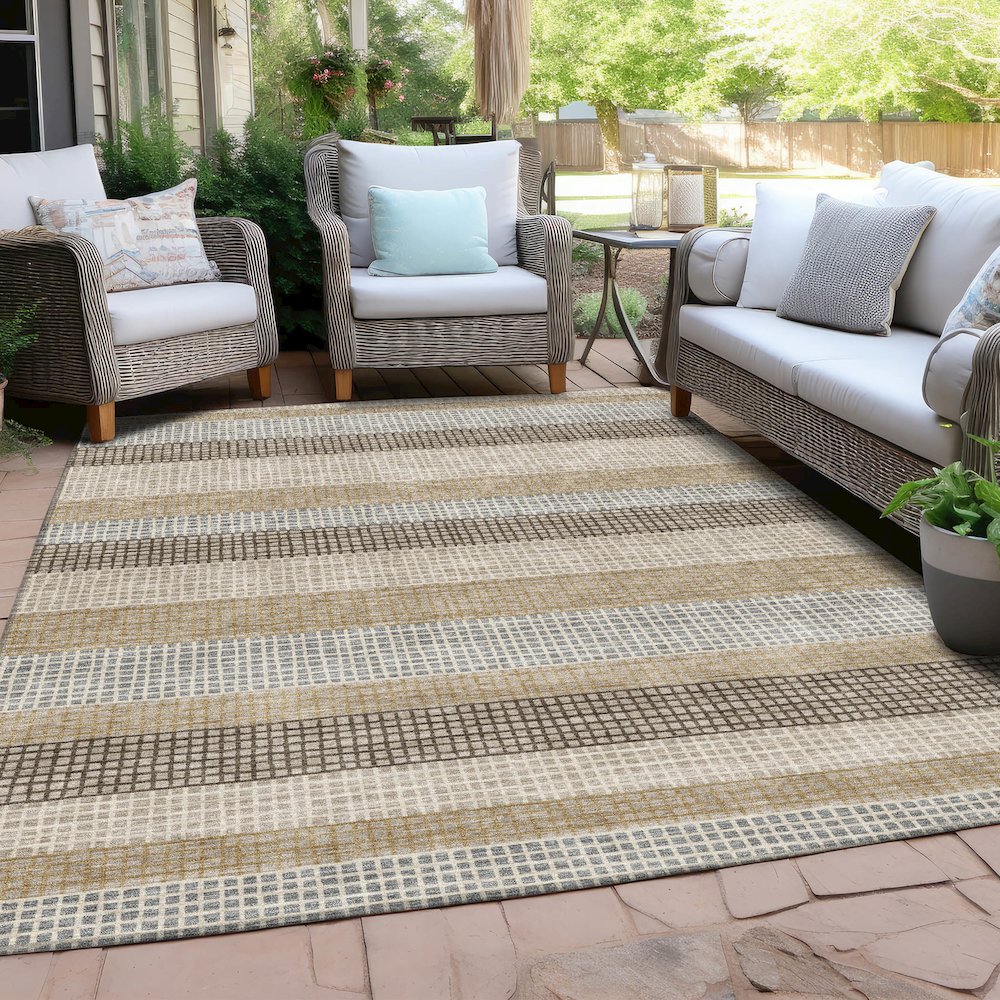 Machine Washable Indoor/Outdoor Chantille Beige 2'6" x 3'10" Rug