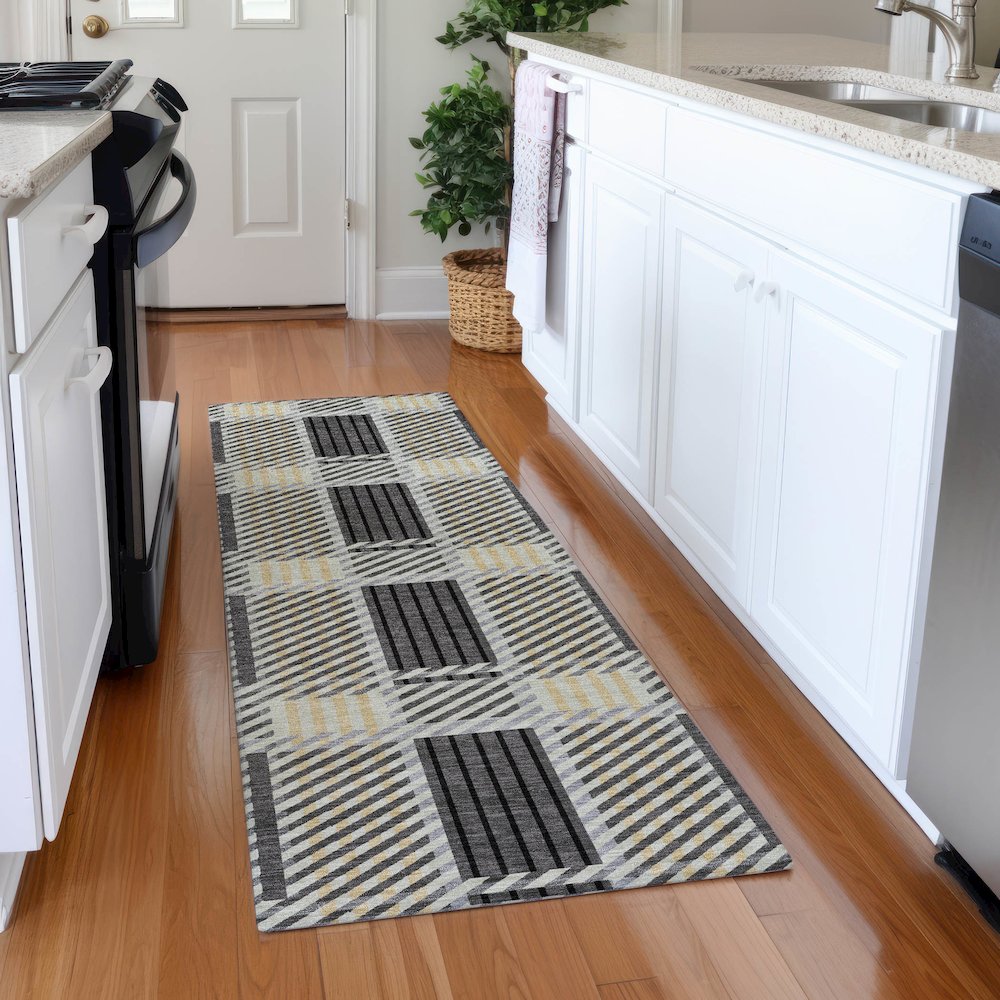 Premium Machine Washable Mayfield AMF1000 Gray 2'3" x 7'6" Runner Rug