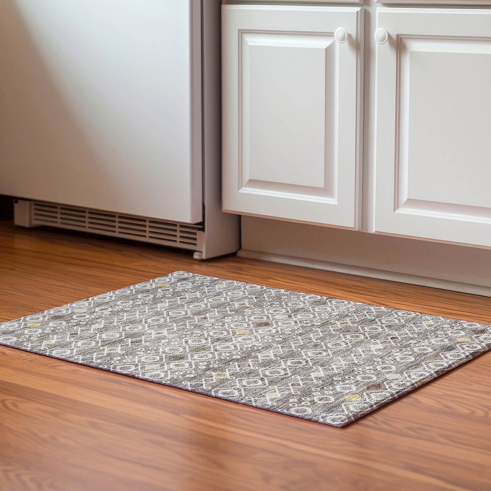 Premium Machine Washable Mayfield AMF938 Taupe 1'8" x 2'6" Rug