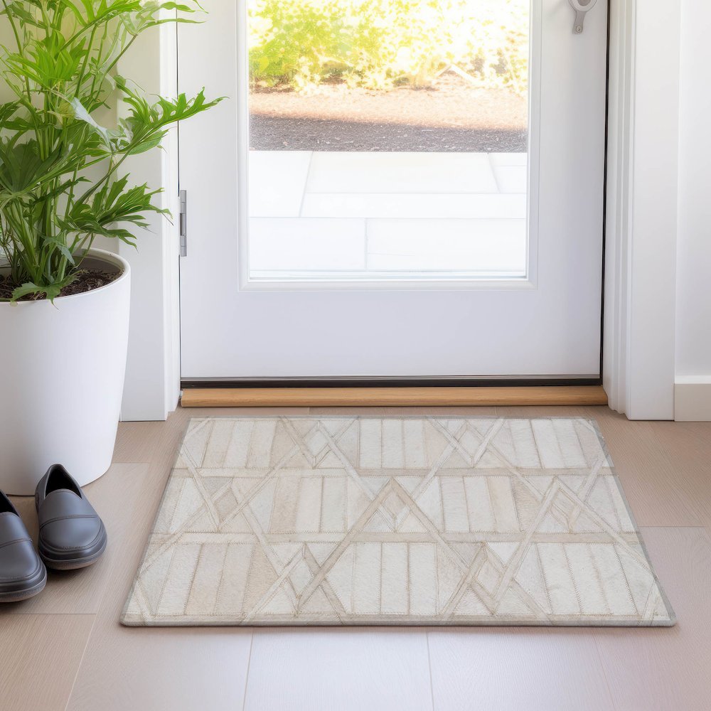 Premium Machine Washable Mayfield  Ivory 1'8" x 2'6" Rug
