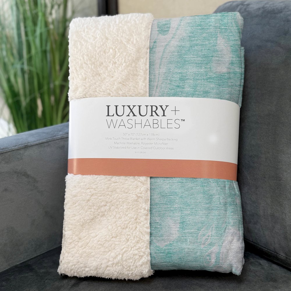 Premium Machine Washable ASB682 Aqua 50" x 70" Sherpa Throw Blanket