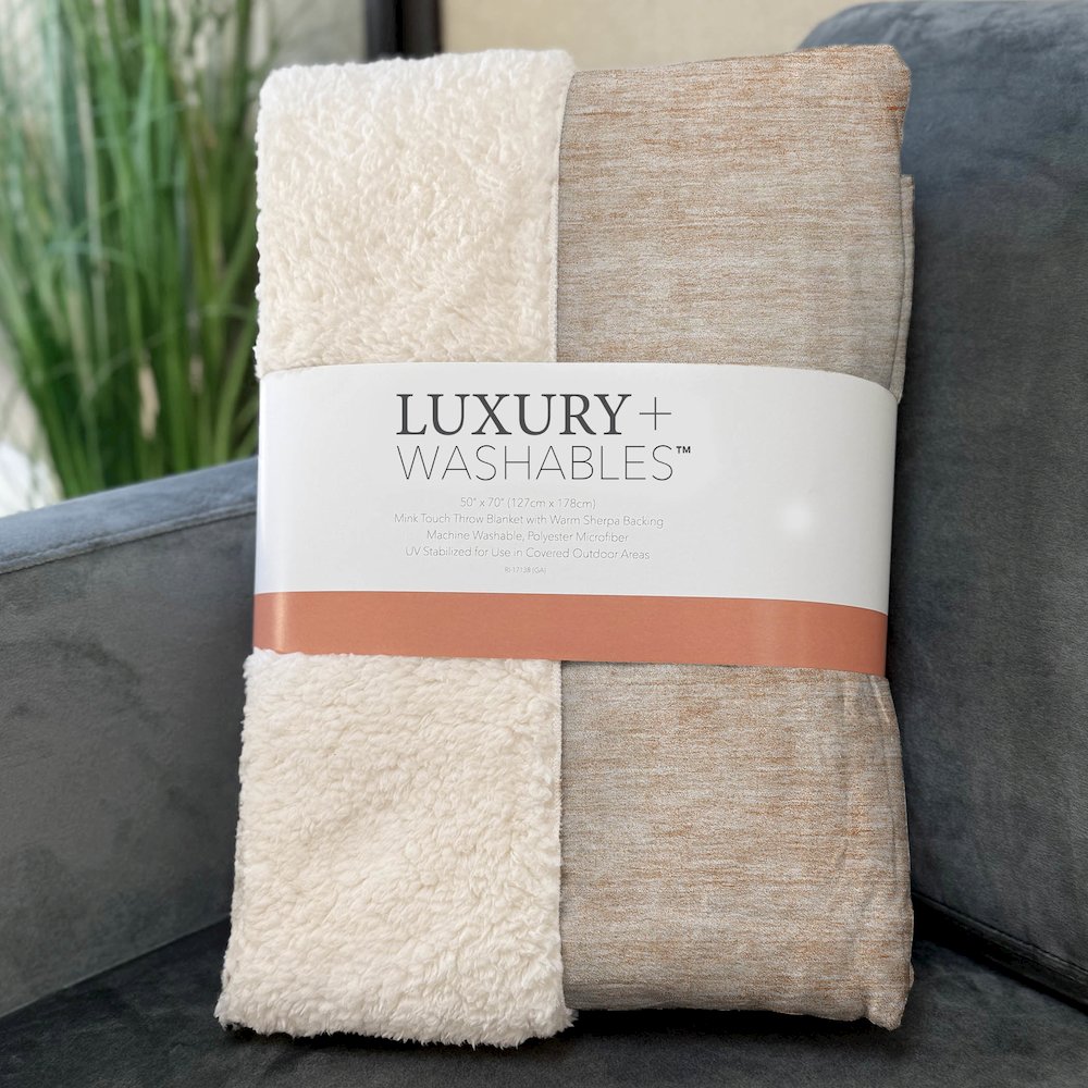 Premium Machine Washable ASB717 Coral 50" x 70" Sherpa Throw Blanket