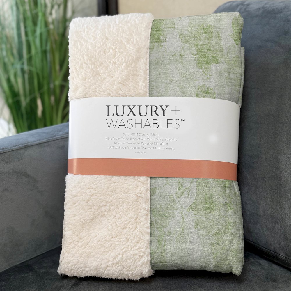 Premium Machine Washable ASB724 Aloe 50" x 70" Sherpa Throw Blanket
