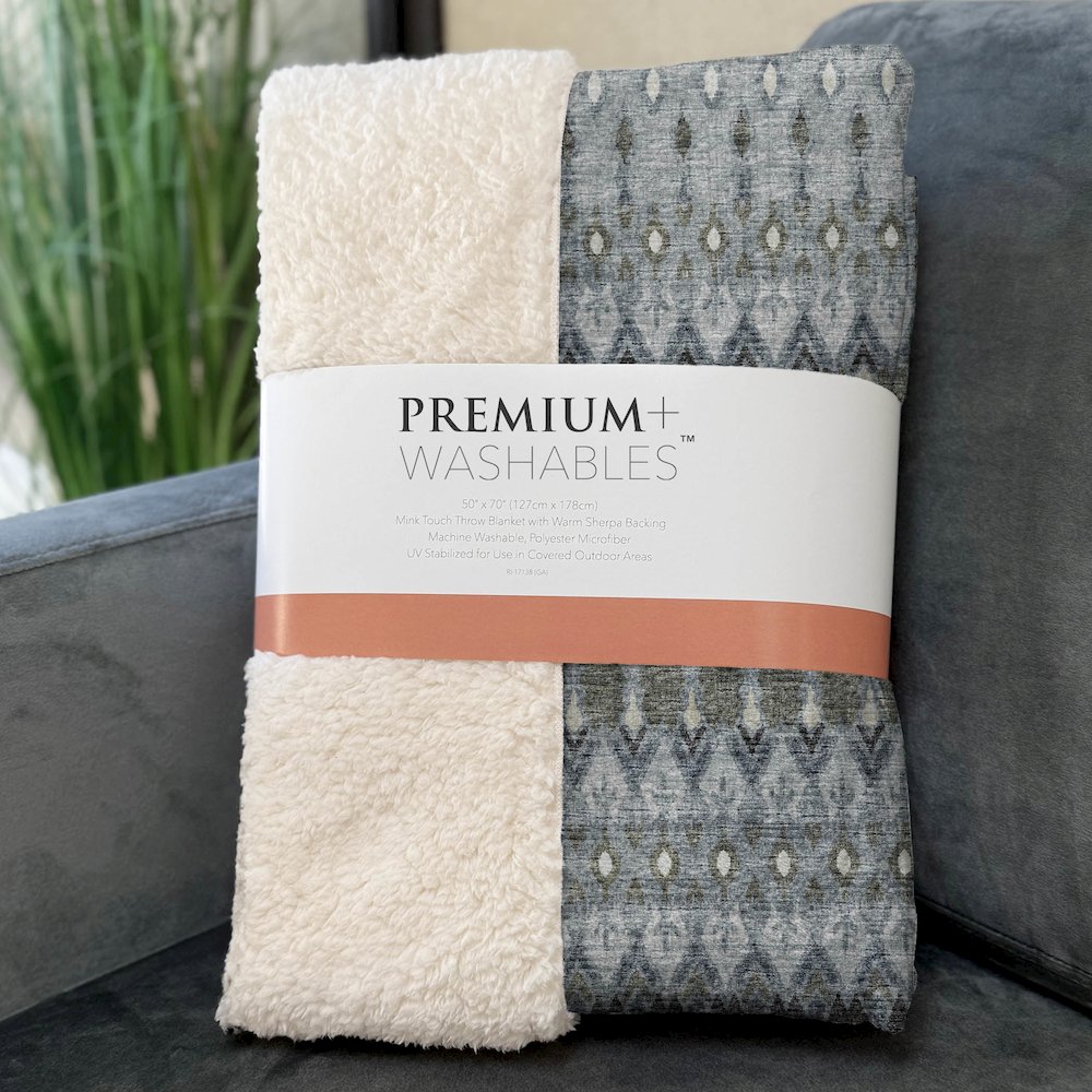 Premium Machine Washable ASB72 Moody 50" x 70" Sherpa Throw Blanket