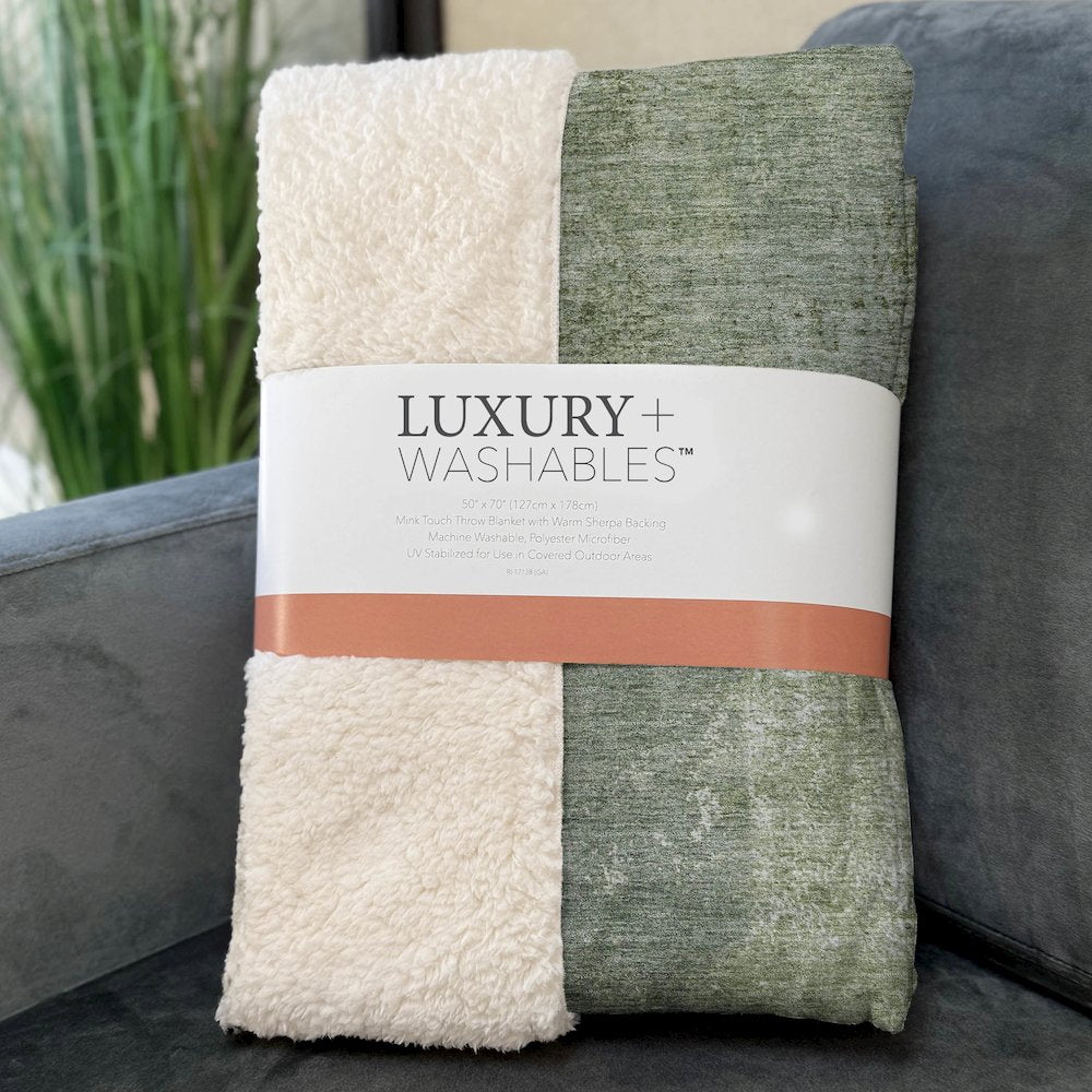 Premium Machine Washable ASB787 Green 50" x 70" Sherpa Throw Blanket