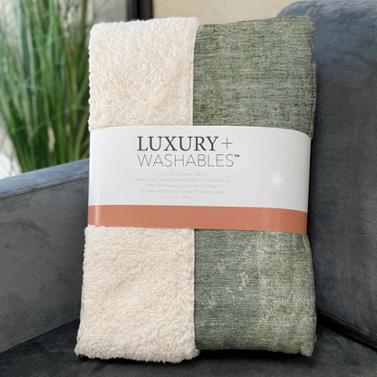 Premium Machine Washable ASB787 Green 50" x 70" Sherpa Throw Blanket