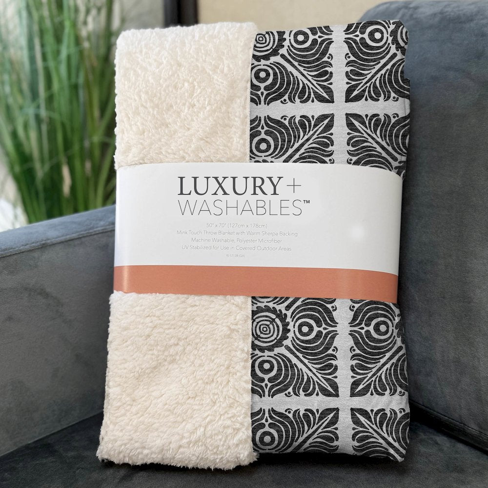 Premium Machine Washable ASB854 Ivory 50" x 70" Sherpa Throw Blanket