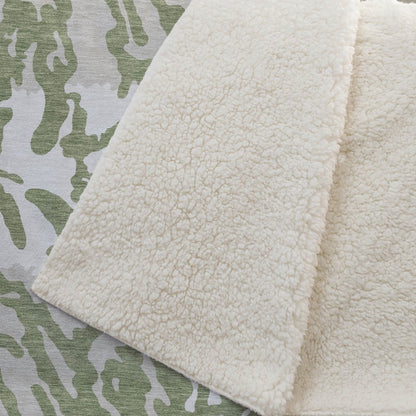 Premium Machine Washable ASB873 Green 50" x 70" Sherpa Throw Blanket
