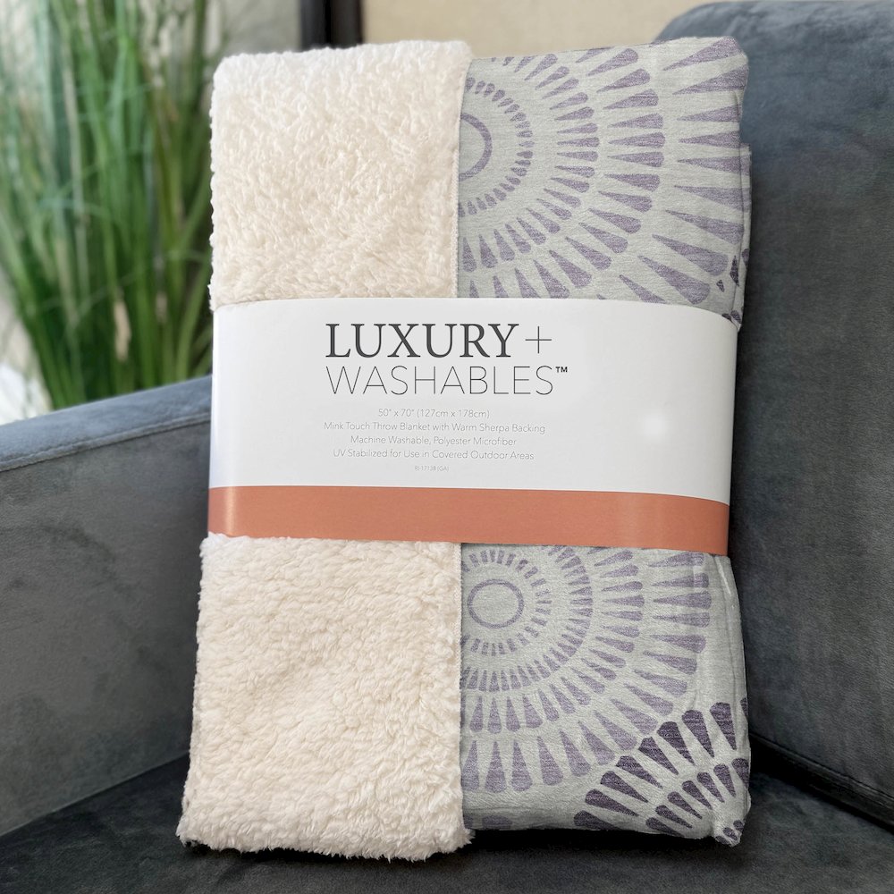 Premium Machine Washable ASB877 Lavender 50" x 70" Sherpa Throw Blanket