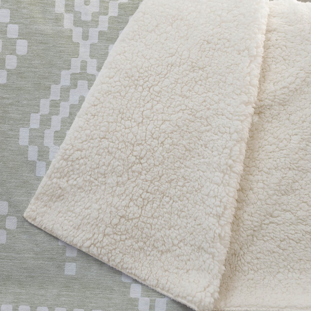 Premium Machine Washable ASB891 Aloe 50" x 70" Sherpa Throw Blanket