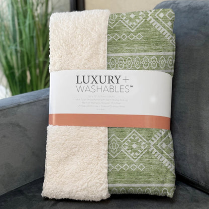 Premium Machine Washable ASB901 Green 50" x 70" Sherpa Throw Blanket