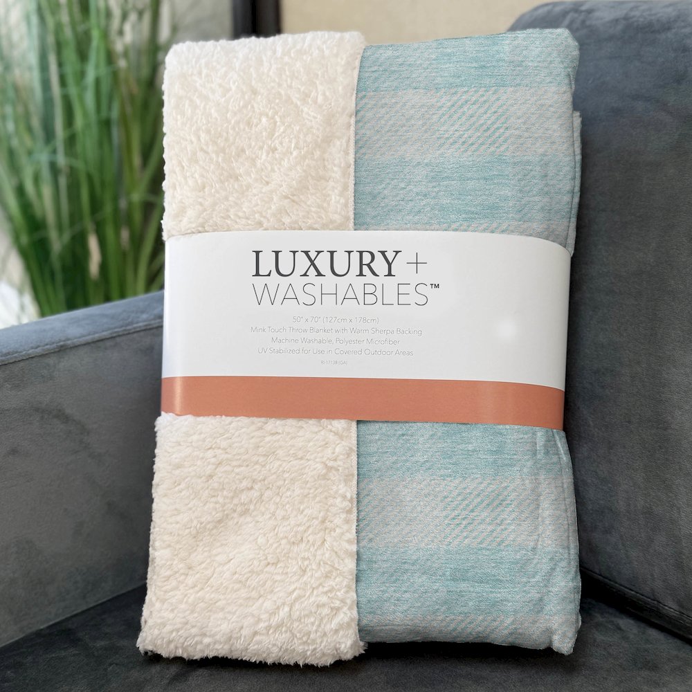 Premium Machine Washable ASB924 Aqua 50" x 70" Sherpa Throw Blanket