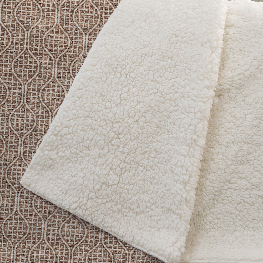 Premium Machine Washable ASB926 Paprika 50" x 70" Sherpa Throw Blanket