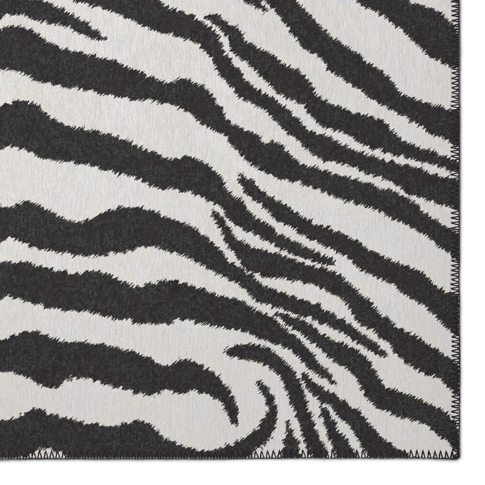 Safari Pearl Animal Animal Print 1'8" x 2'6" Accent Rug Pearl ASF31