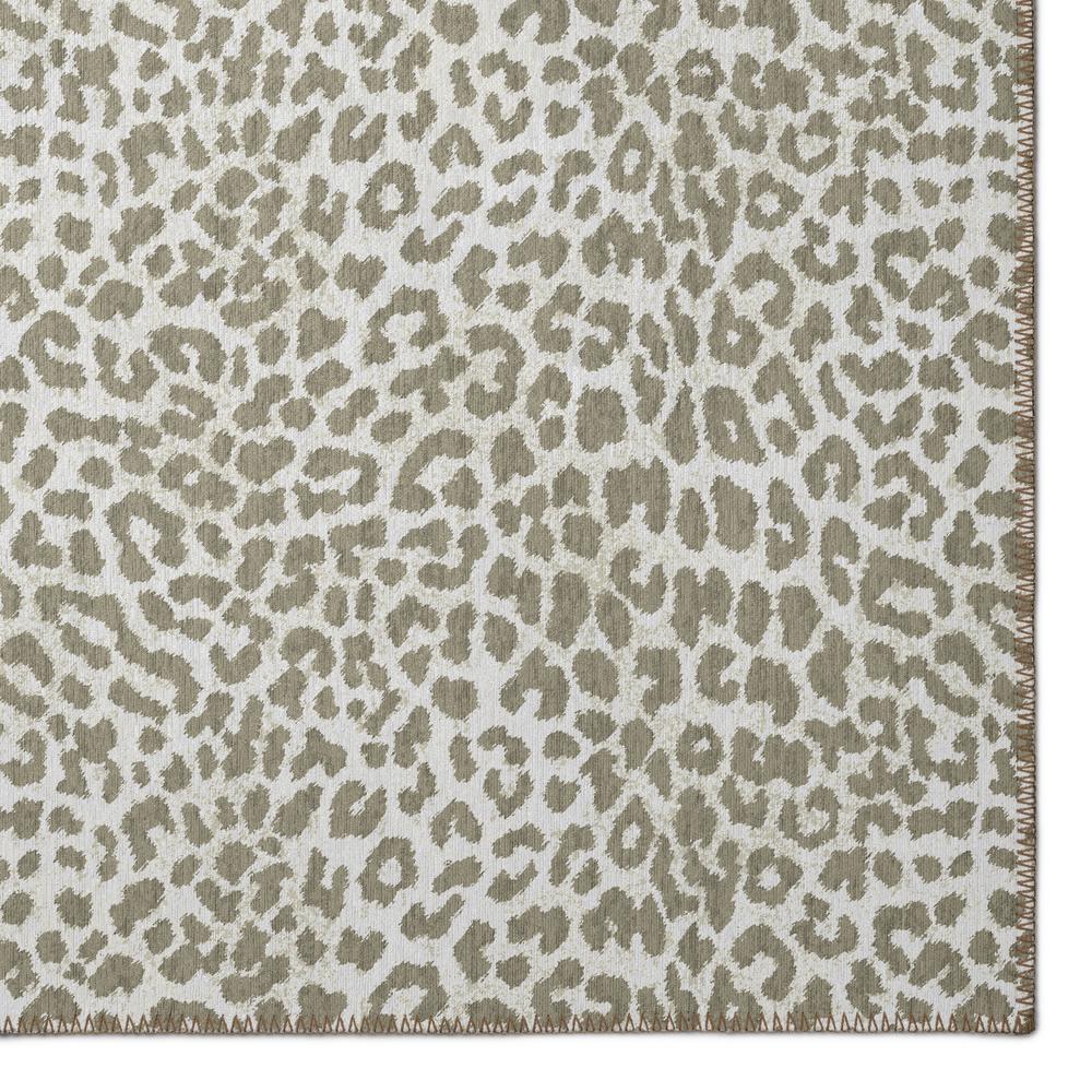 Safari Taupe Animal Animal Print 1'8" x 2'6" Accent Rug Taupe ASF32