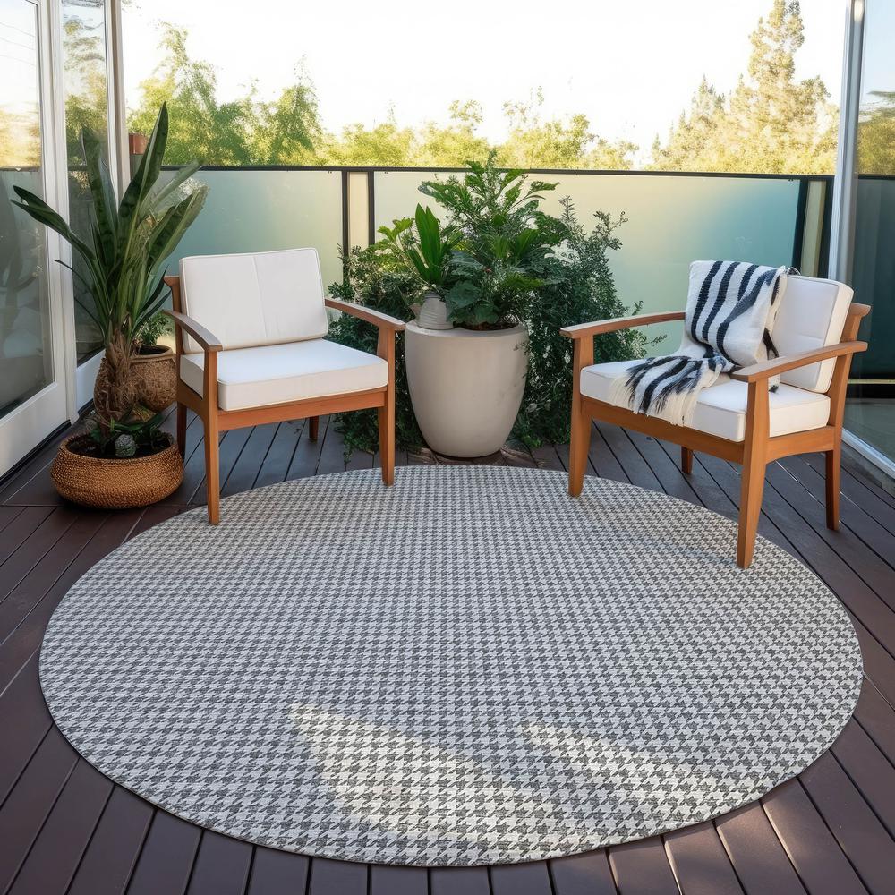 Indoor/Outdoor Hinton HN1 Grey Washable 10' x 10' Rug