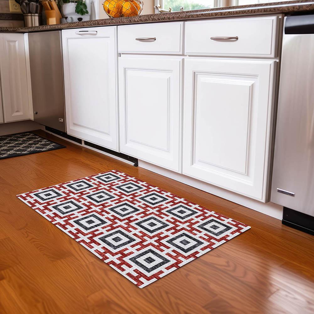 Indoor/Outdoor Marlo MO1 Red Washable 1'8" x 2'6" Rug