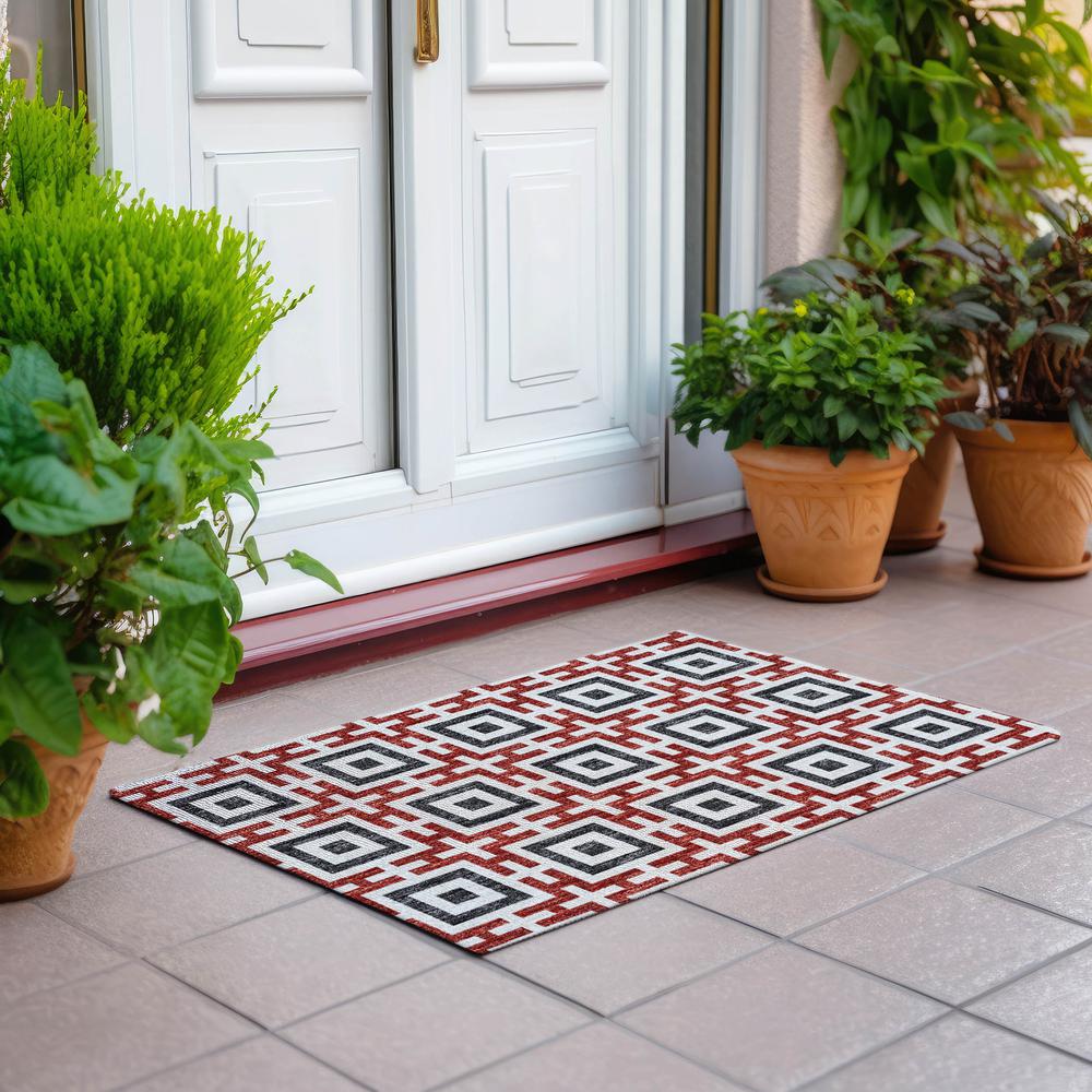 Indoor/Outdoor Marlo MO1 Red Washable 1'8" x 2'6" Rug