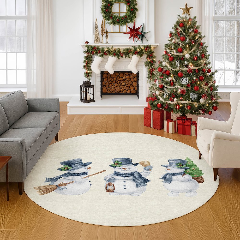 Luxury Washable Indoor/Outdoor Merry & Bright Ivory 8' x 8' Round Rug