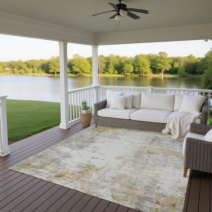 Luxury Washable Indoor/Outdoor Ravenna Taupe 2'6" x 3'10" Rug