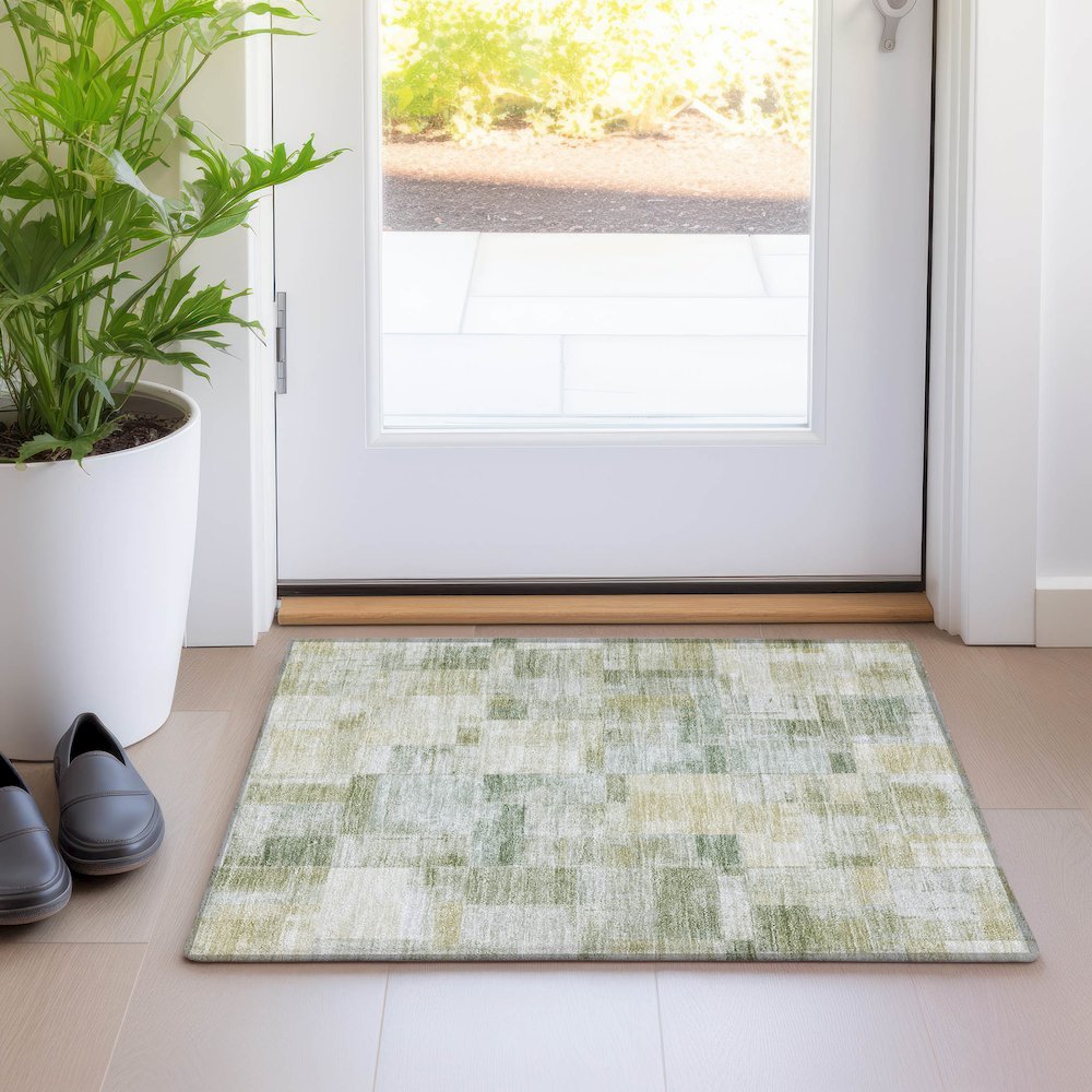 Luxury Washable Indoor/Outdoor Ravenna Sage 1'8" x 2'6" Rug