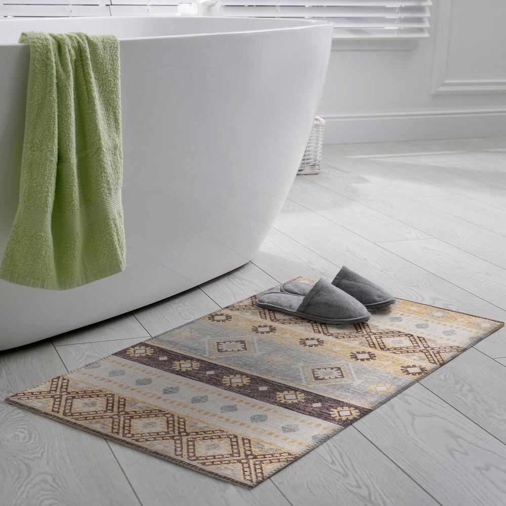 Indoor/Outdoor Sedona SN12 Goldenrod Washable 1'8" x 2'6" Rug