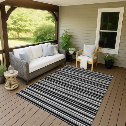 Luxury Washable Indoor/Outdoor Soft Essentials SE2 Black 1'8" x 2'6" Rug