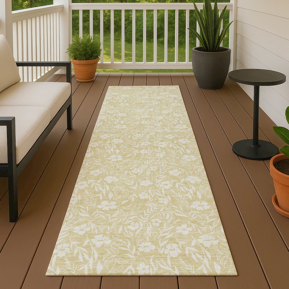 Luxury Washable Indoor/Outdoor Soft Essentials SE4 Gold 2'3" x 7'6" Runner Rug
