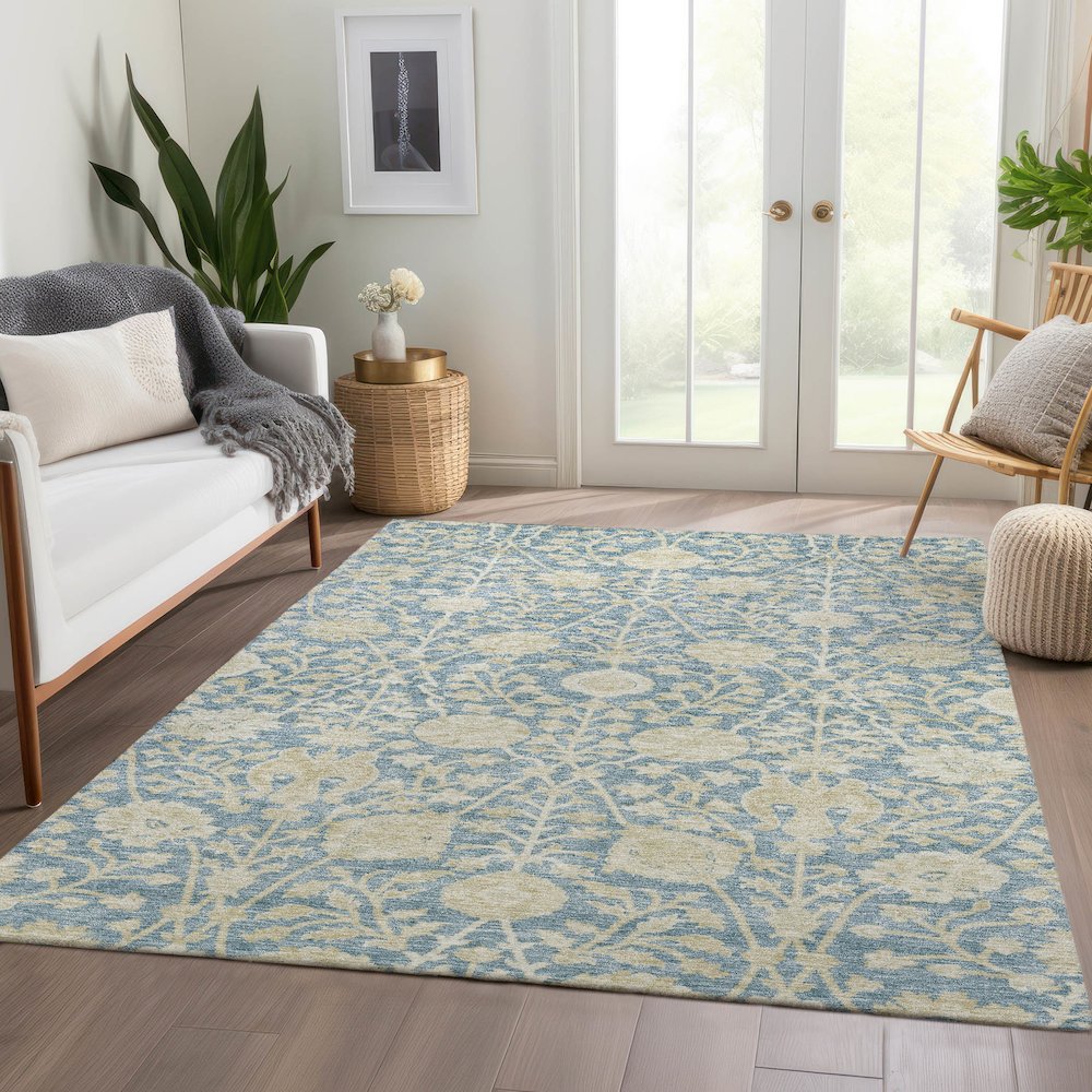 Luxury Washable Indoor/Outdoor Solace Sky 2'6" x 3'10" Rug
