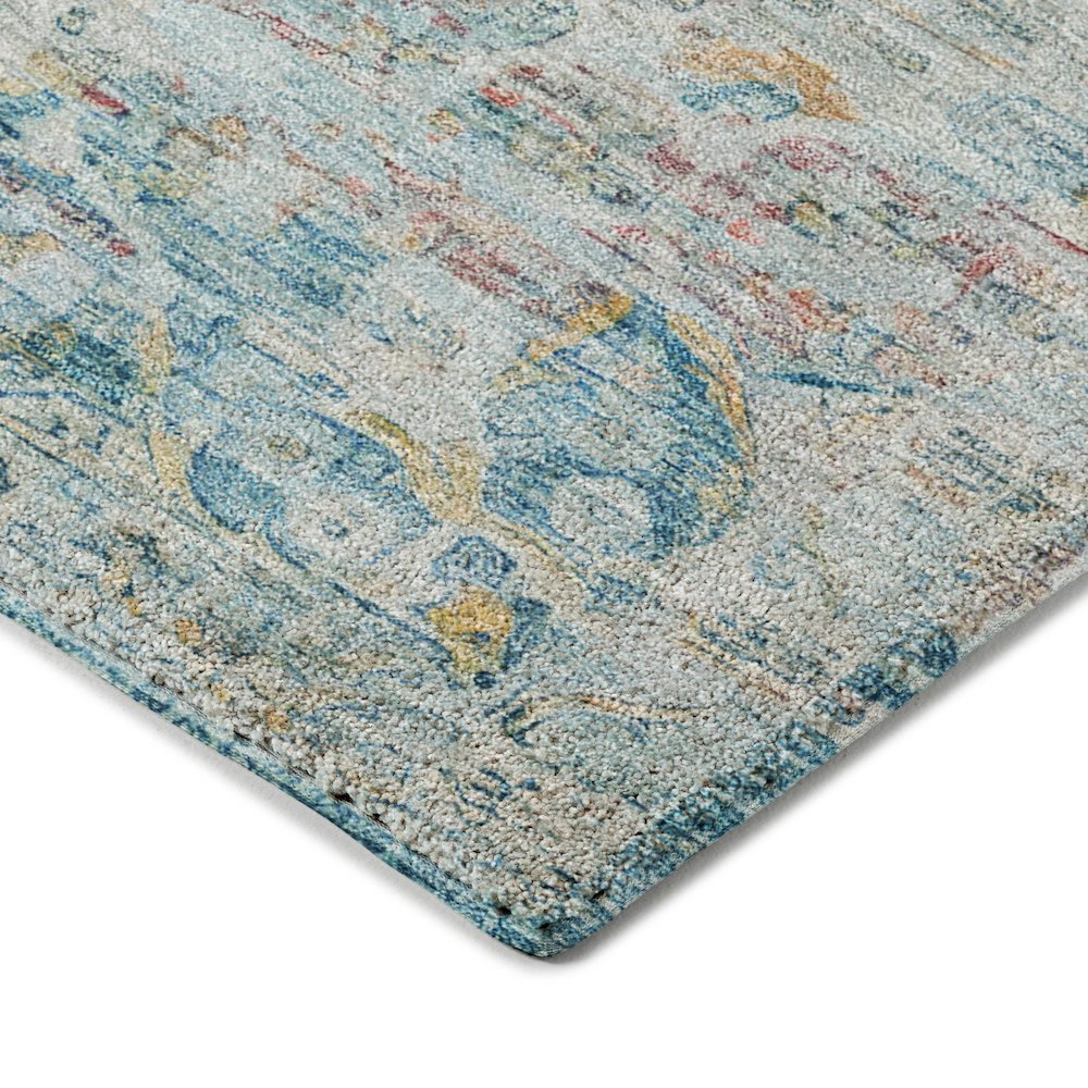 Luxury Washable Indoor/Outdoor Tabrook Sky 1'8" x 2'6" Rug