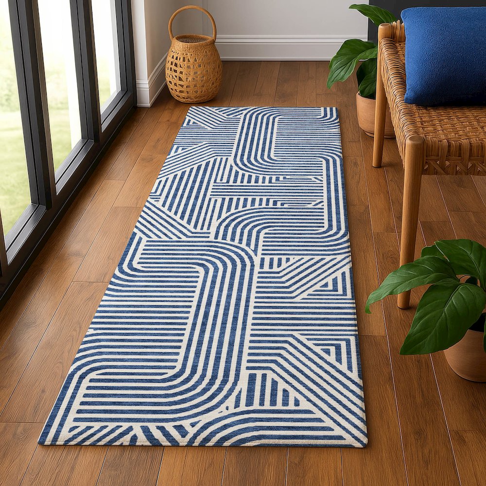 Luxury Washable Indoor/Outdoor The Reserve Navy 2'3" x 7'6" Runner Rug
