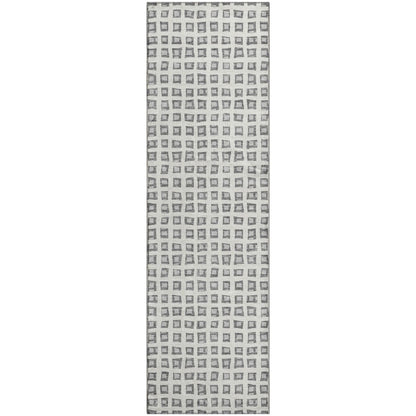 Luxury Washable Indoor/Outdoor The Reserve Gray 2'3" x 7'6" Runner Rug