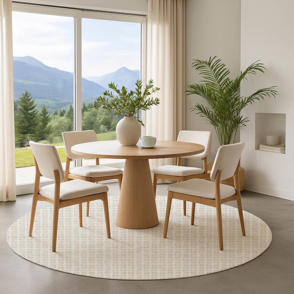 Luxury Washable Indoor/Outdoor The Reserve Ivory 8' x 8' Round Rug