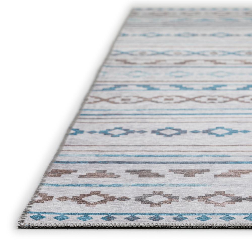 Yuma Gray Bohemian Southwest 1'8" x 2'6" Accent Rug Gray AYU40