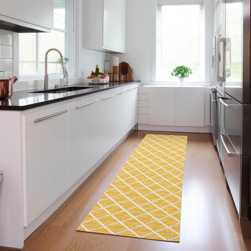 Indoor/Outdoor York YO1 Gold Washable 2'3" x 10' Rug