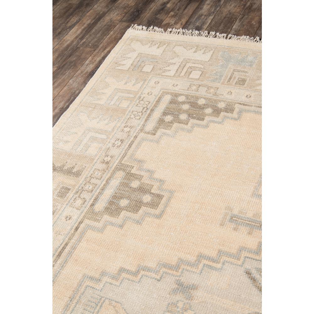 Traditional Rectangle Area Rug, Beige, 5'6" X 8'6"