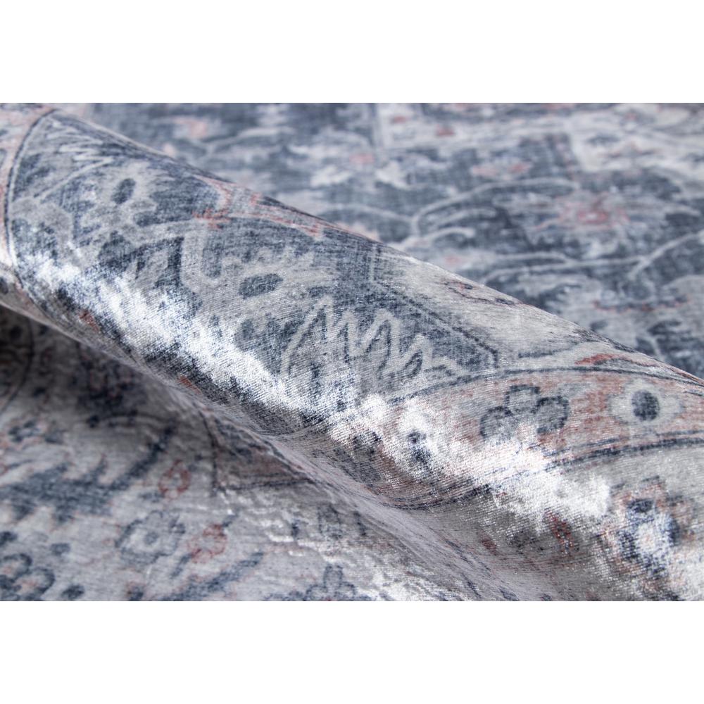 Traditional Rectangle Area Rug, Grey, 5' X 8'