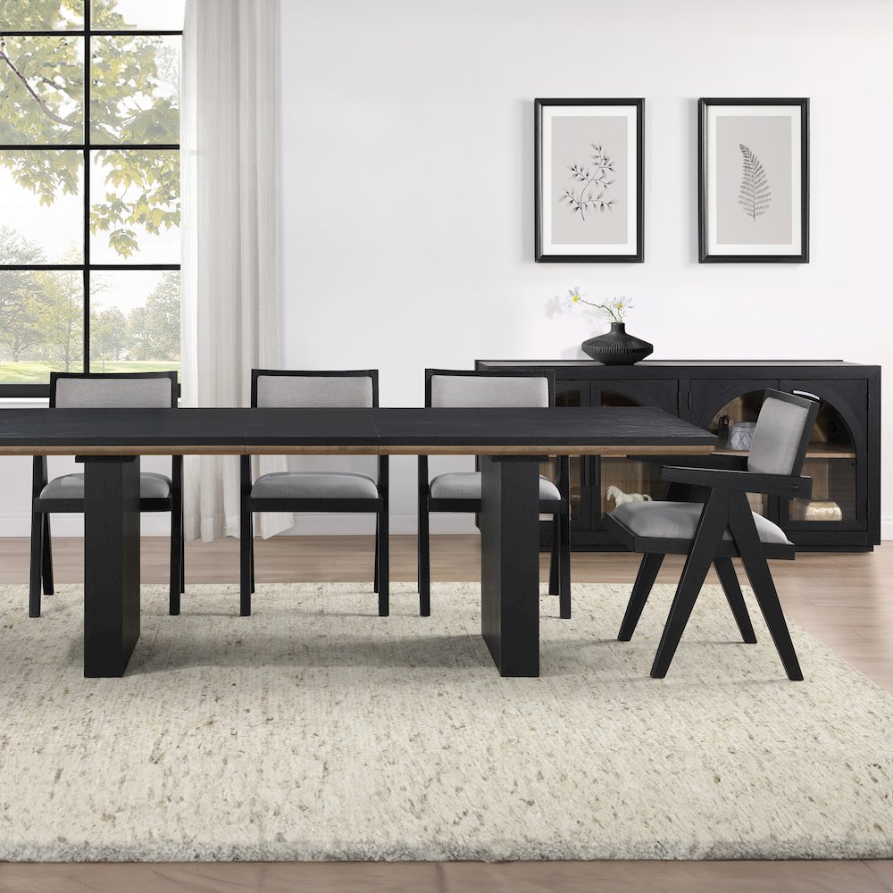 Magnolia 80-96" Table 5-Piece Arm Chair Dining Set
