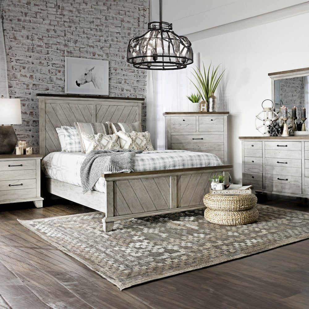 Bear Creek Queen Bed