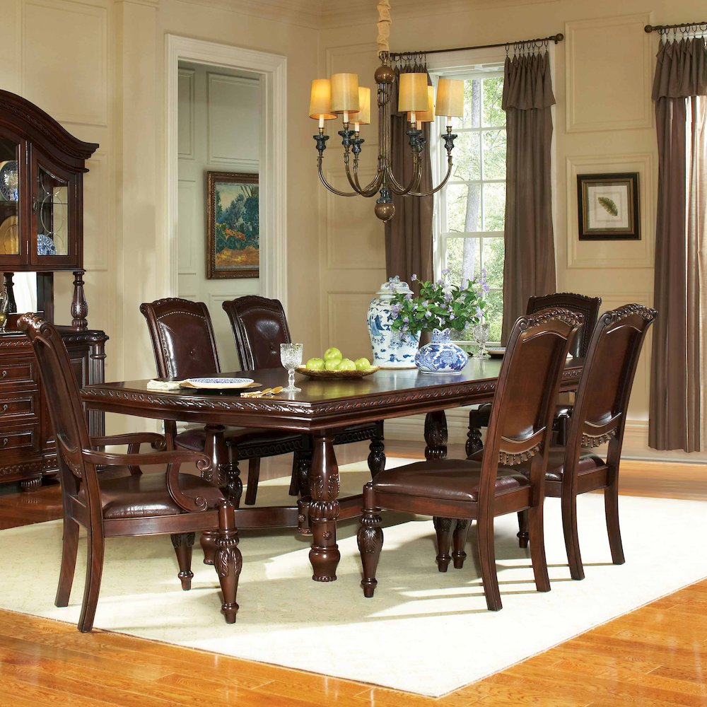 Antoinette 7 pc Set