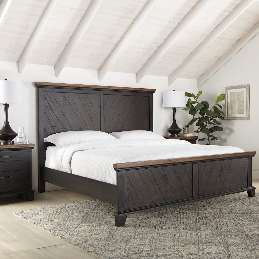Bear Creek King Bed Brown