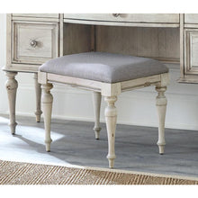 Highland Park Vanity Bench
