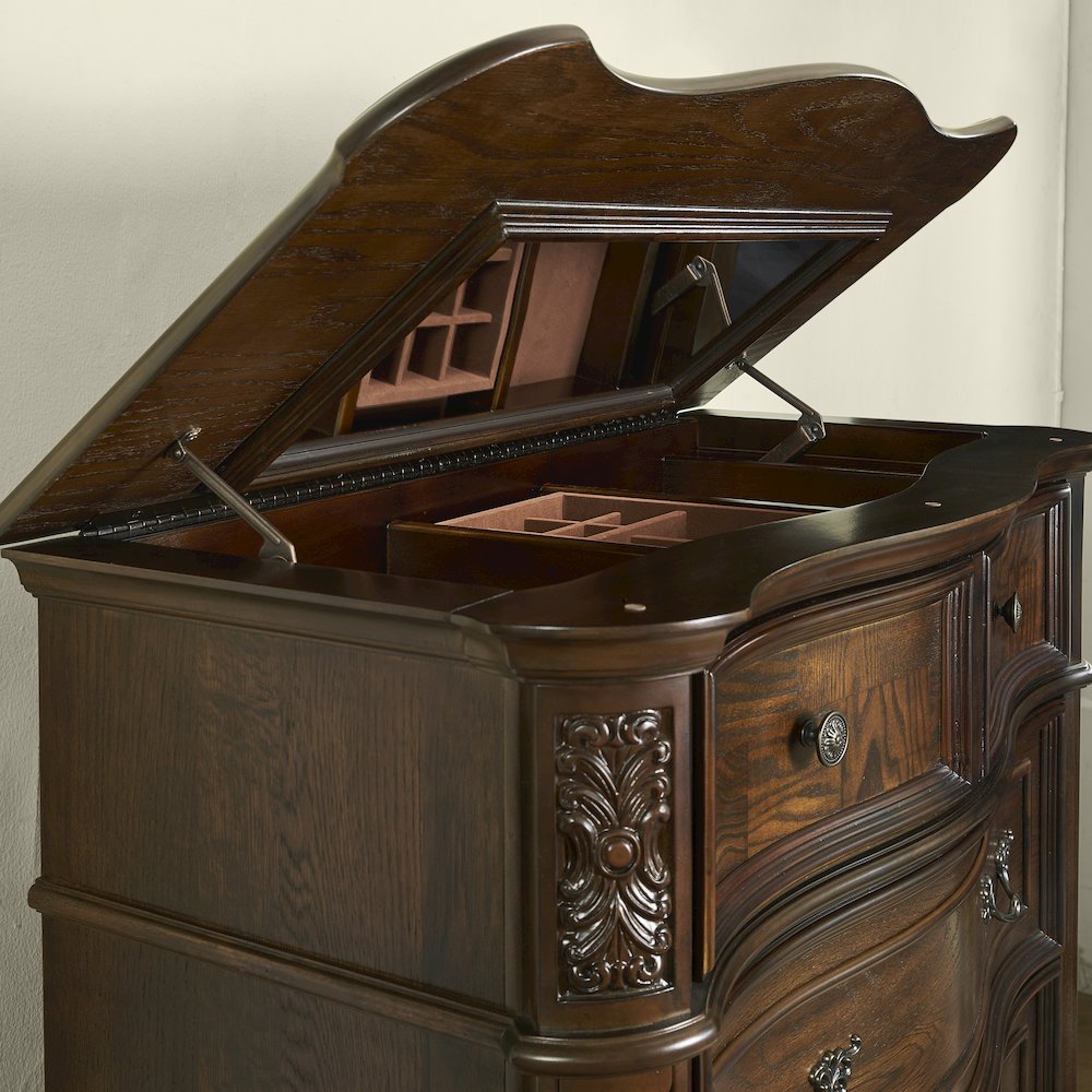 Royale Lift Top Chest