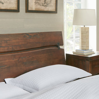 Pasco Queen Bed