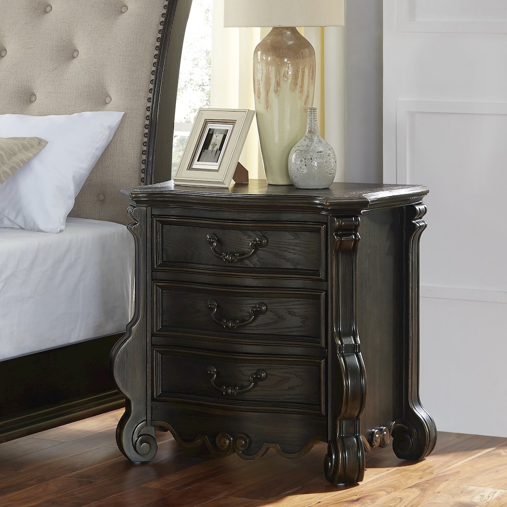 Rhapsody King 4pc Bedroom Set