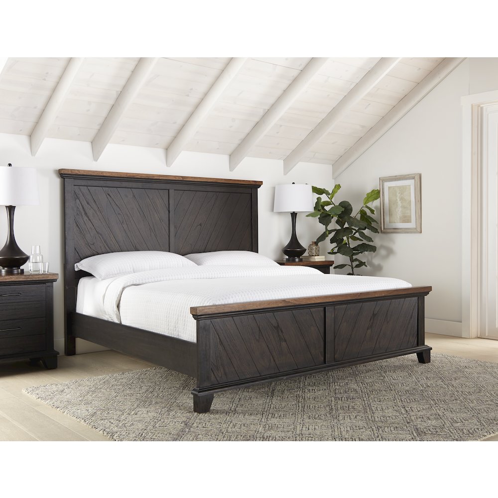 Bear Creek Queen Bed Brown
